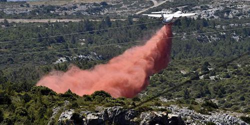 法国奥佩尔山发生火灾 波及超1000公顷植被