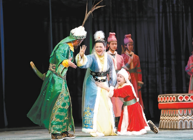 北京人藝院慶紀念版《蔡文姬》首演 “跨代”組合再現傳承力量