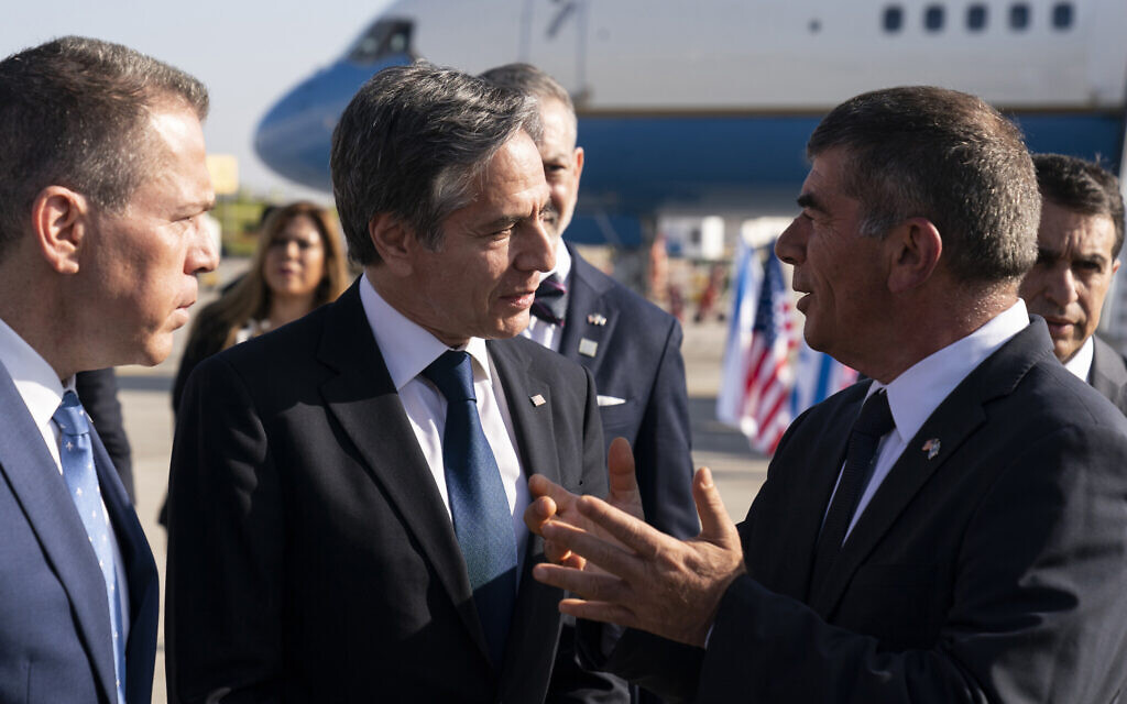 美国国务卿抵达以色列开始访问中东