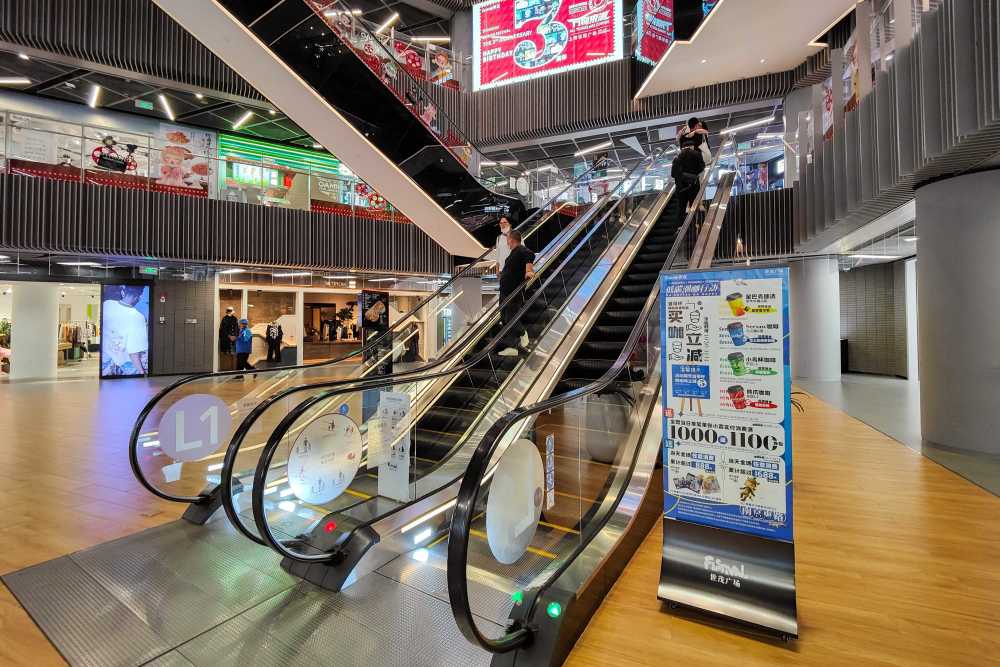 全国首家商场扶梯ai识别亮相原来电梯也能变聪明