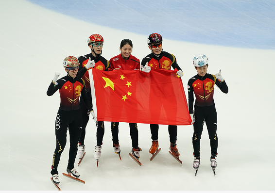 中国队力夺短道速滑世界杯中国站2000米混合接力金牌