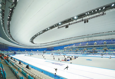 场馆集体亮相 硬件获得好评（走向冬奥）——“相约北京”冬季体育系列测试活动冰上项目测试综述之一