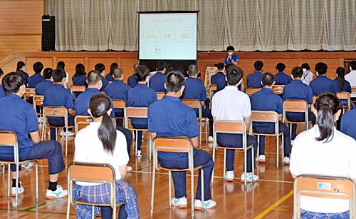 日本中小学复课后1166名学生确诊 近半数为家庭内感染