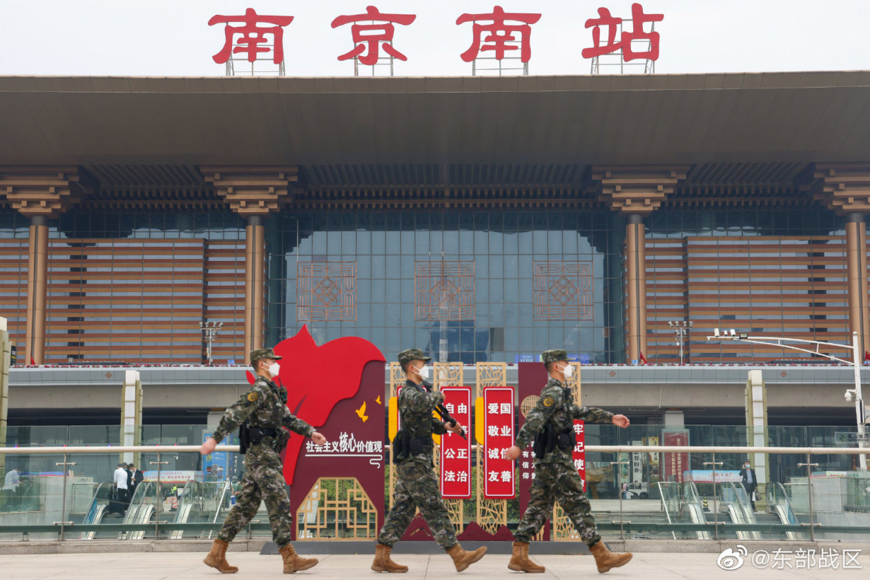 国庆假期：武警官兵在战位守护万家团圆