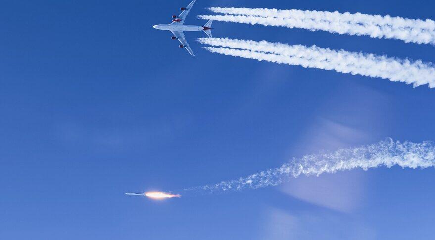 美国首次成功用改装客机空投发射火箭 场面如空射弹道导弹