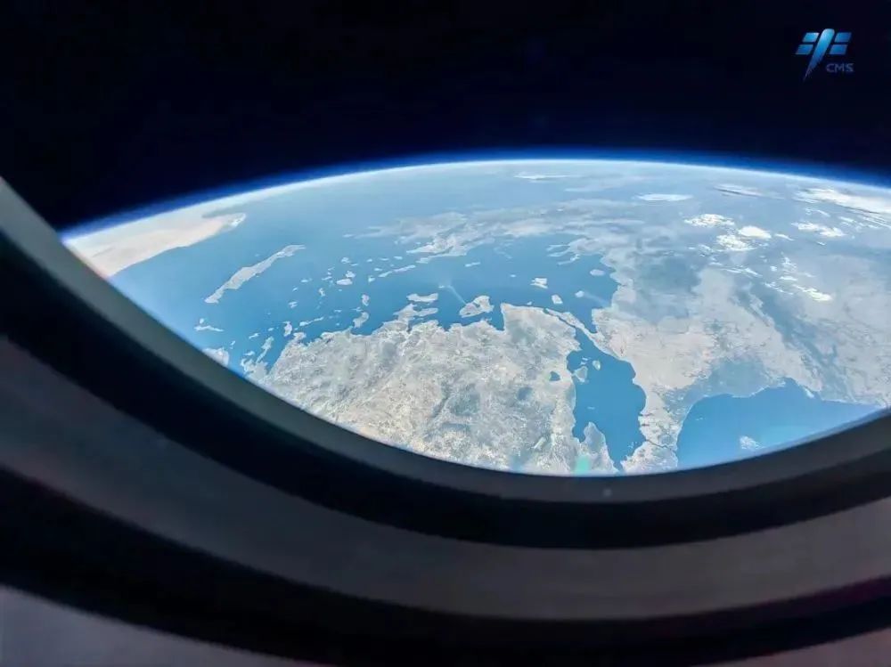 官方发布神十四航天员镜头下的壮美地球