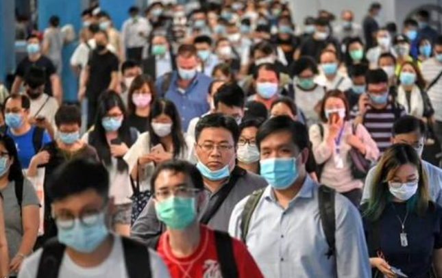 香港新增新冠肺炎确诊34例 其中8例本地感染源头不明