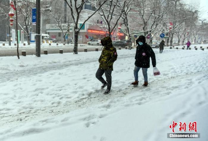 全国大部地区温度持续回升 东北中北部新疆北部有降雪