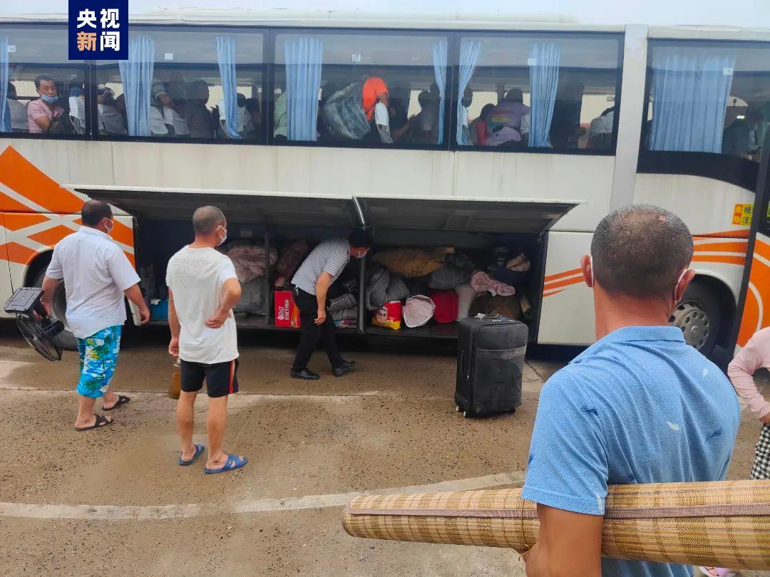 上海宝山启动防台风避险转移安置工作 已转移撤离人员2.5万余人