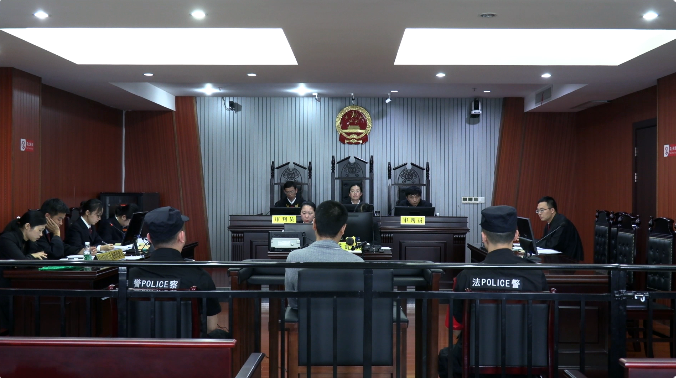 江西吉水人民医院伤医案开庭，曾初升当庭认罪