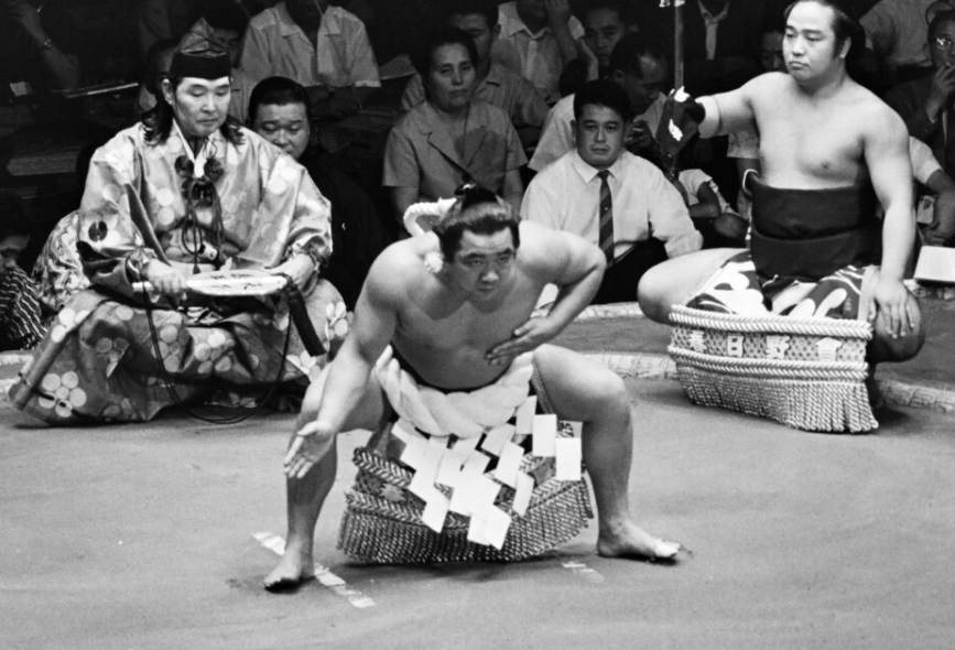 日本最年长 横纲 相扑力士去世终年岁
