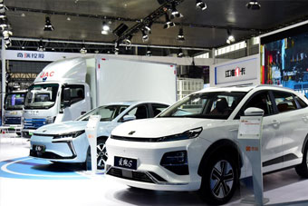 感受新能源汽车“中国智造”魅力