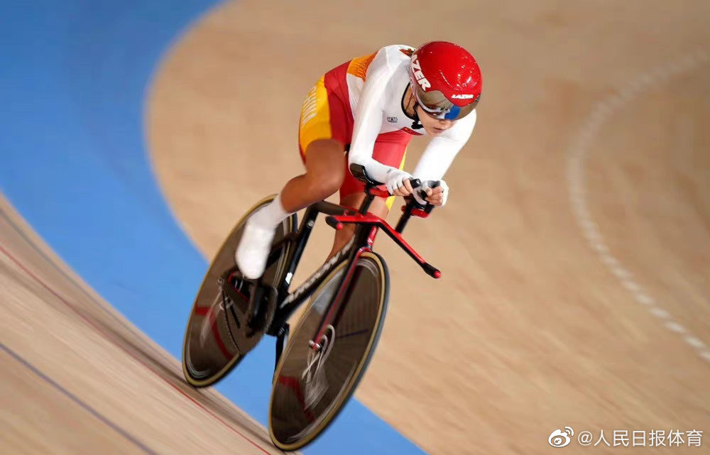 残奥会中国队首枚奖牌！王小梅夺得场地自行车女子3公里个人追逐赛