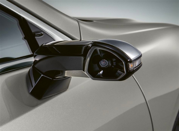 丰田新款ES下月日内瓦车展亮相：流媒体电子后视镜吸睛 价格仅为29万元