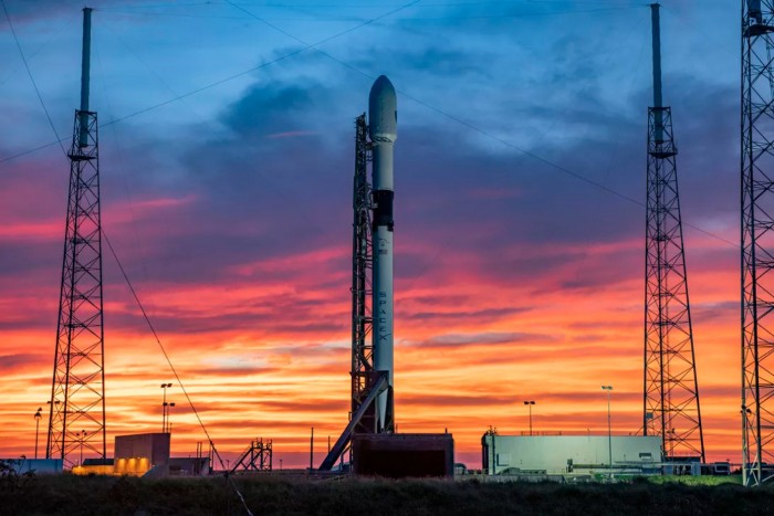 SpaceX计划一周内发射两批Starlink卫星