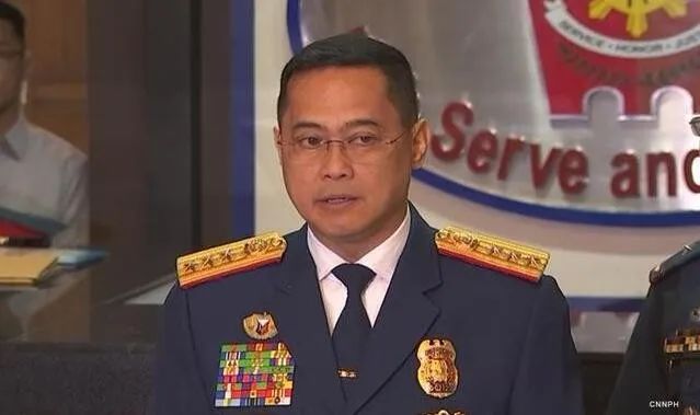 突发：菲律宾警察总监所乘直升机坠毁